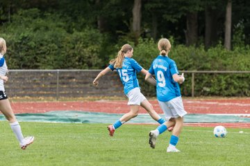 Bild 411 - wBJ VfL Pinneberg - Germania Schnelsen : Ergebnis: 15:1